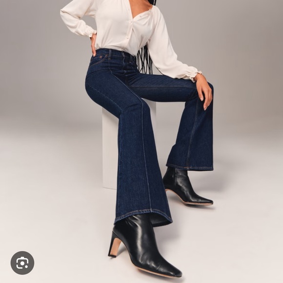 Abercrombie & Fitch Denim - Abercrombie & Fitch the vintage flare high rise size 27
